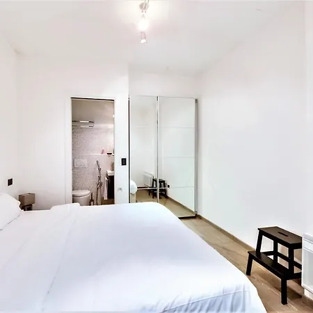 Διαμέρισμα Marais Saint Paul Id 238 *